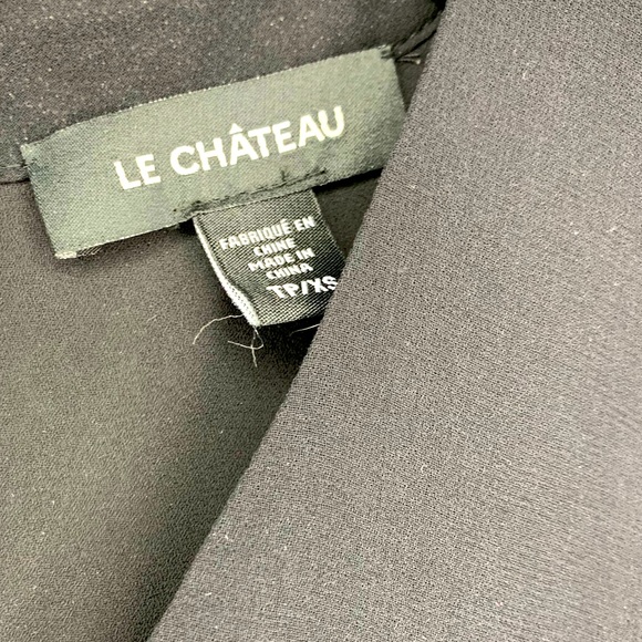 LE CHATEAU Women’s Rhinestone Collar Sleeveless Blouse- XSmall - Picture 8 of 8